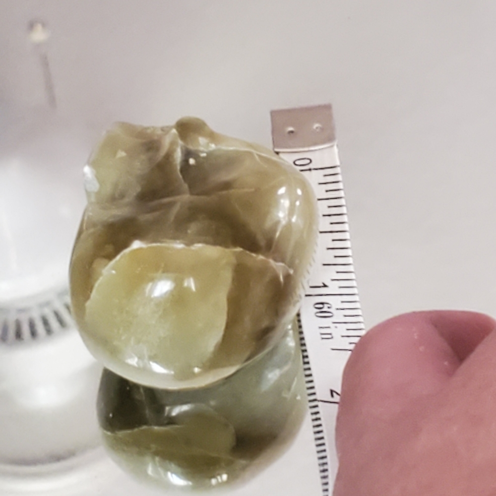 Spooky Halloween Crystal Skull - Picture 4 of 4